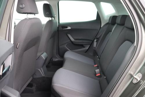 SEAT Arona 1,0 TSI Move 95hp | LED | 9.2" Screen | Apple CarPlay | Cruise Control | PDC | Navigation | 2-Zone Clima | Tinted Windows