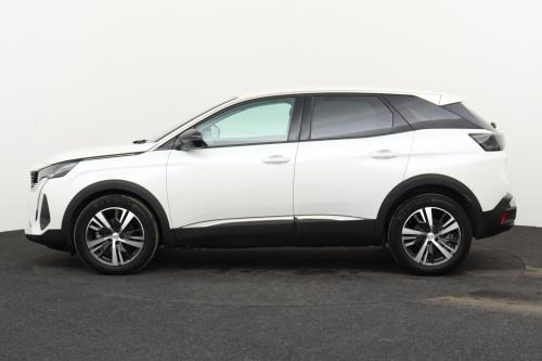 PEUGEOT 3008 1.5D 130hp Allure Pack | Automatic | Airco | Adaptive Cruise Control | Navigation | Rear View Camera | Apple Car Play | Android Auto | Heated Seats |  Blind Spot Detection | Alloy Wheels